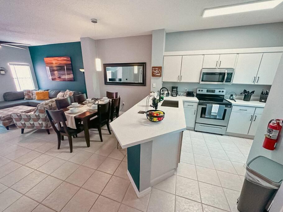 Ultimate Vacation Villa Near Disney Townhouse คิสซิมมี ภายนอก รูปภาพ